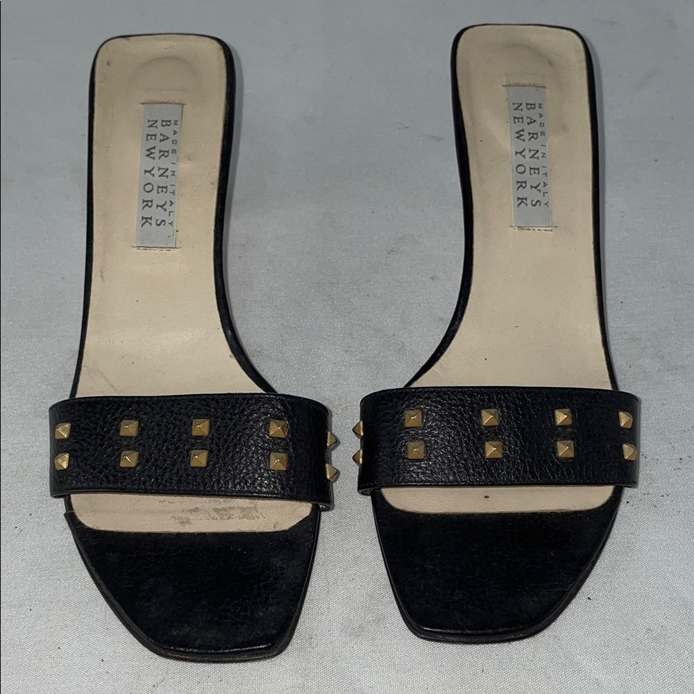 BLACK LEATHER STUDDED SANDALS FTL-10-271